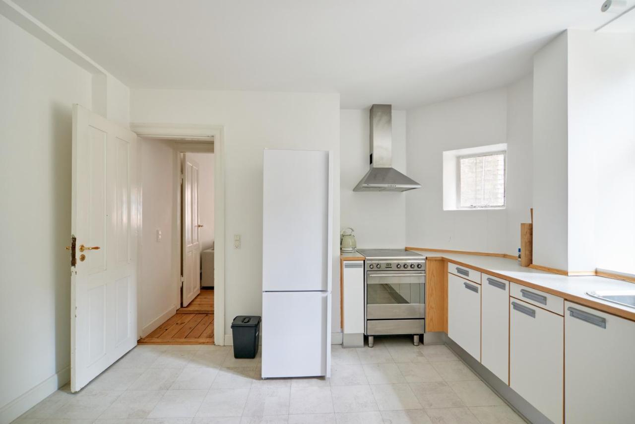 Xl Flat W 3 Bedrooms By Kings Garden In Cph Copenhague